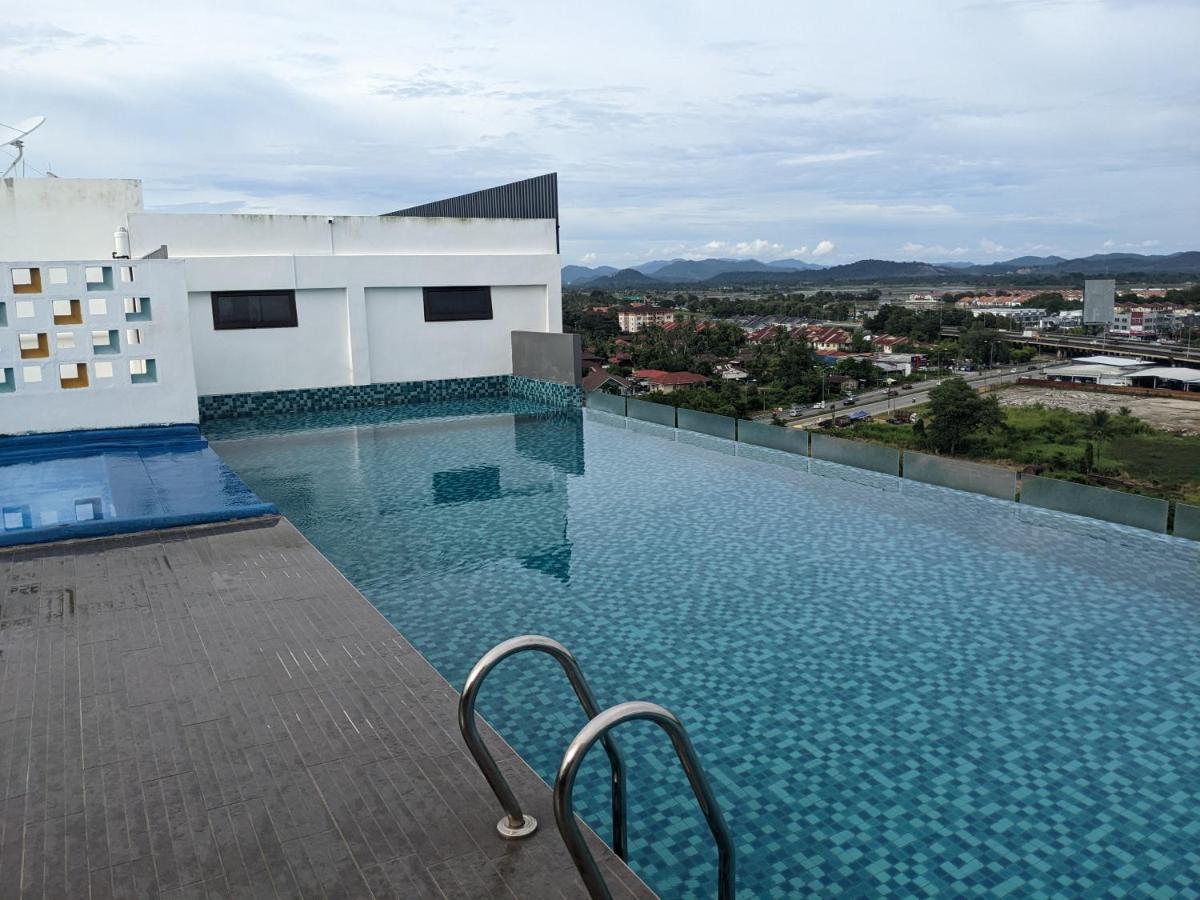 Alor Setar Imperio By Im Staycation 3Bedroom & Rooftop Pool Exteriér fotografie